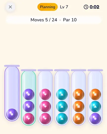 Memovibes mid-game: Water Sort, level 7, sorting coloured balls into tubes